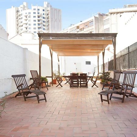 Rent Top Apartments Near Plaza De Catalunya Barcelona Eksteriør bilde