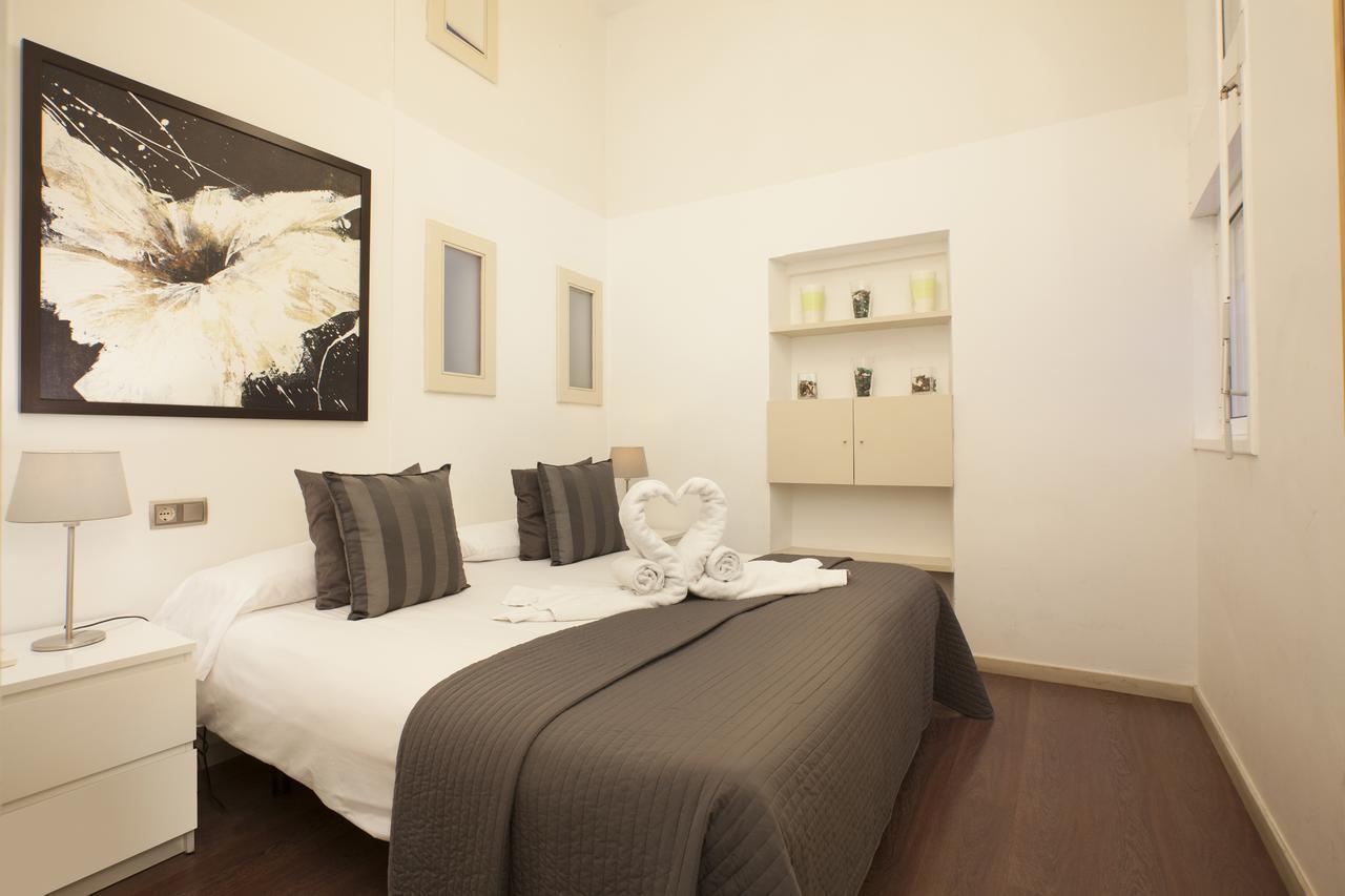 Rent Top Apartments Near Plaza De Catalunya Barcelona Eksteriør bilde