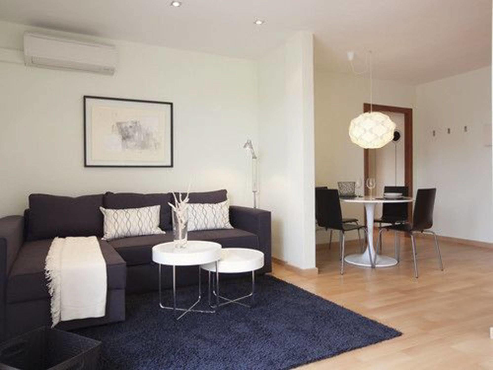 Rent Top Apartments Near Plaza De Catalunya Barcelona Eksteriør bilde