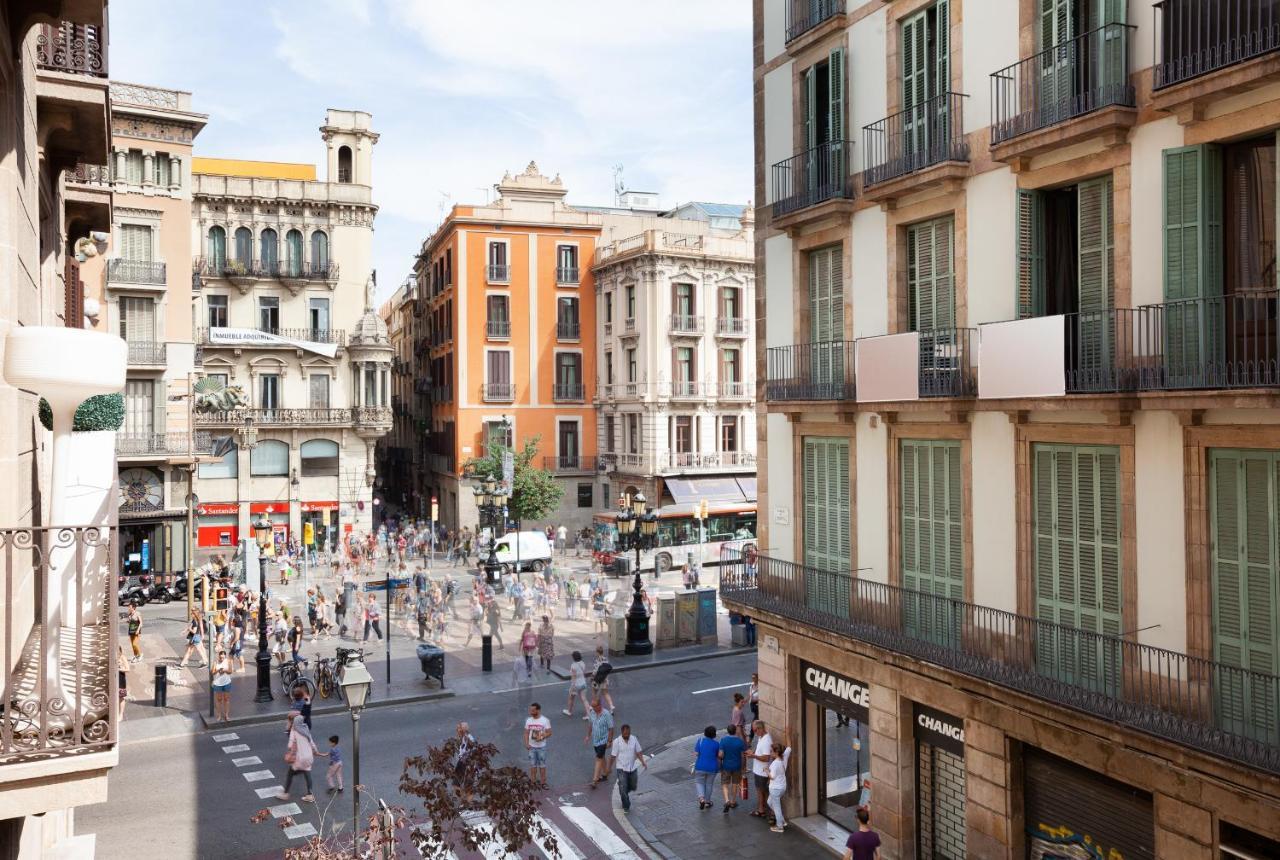 Rent Top Apartments Near Plaza De Catalunya Barcelona Eksteriør bilde
